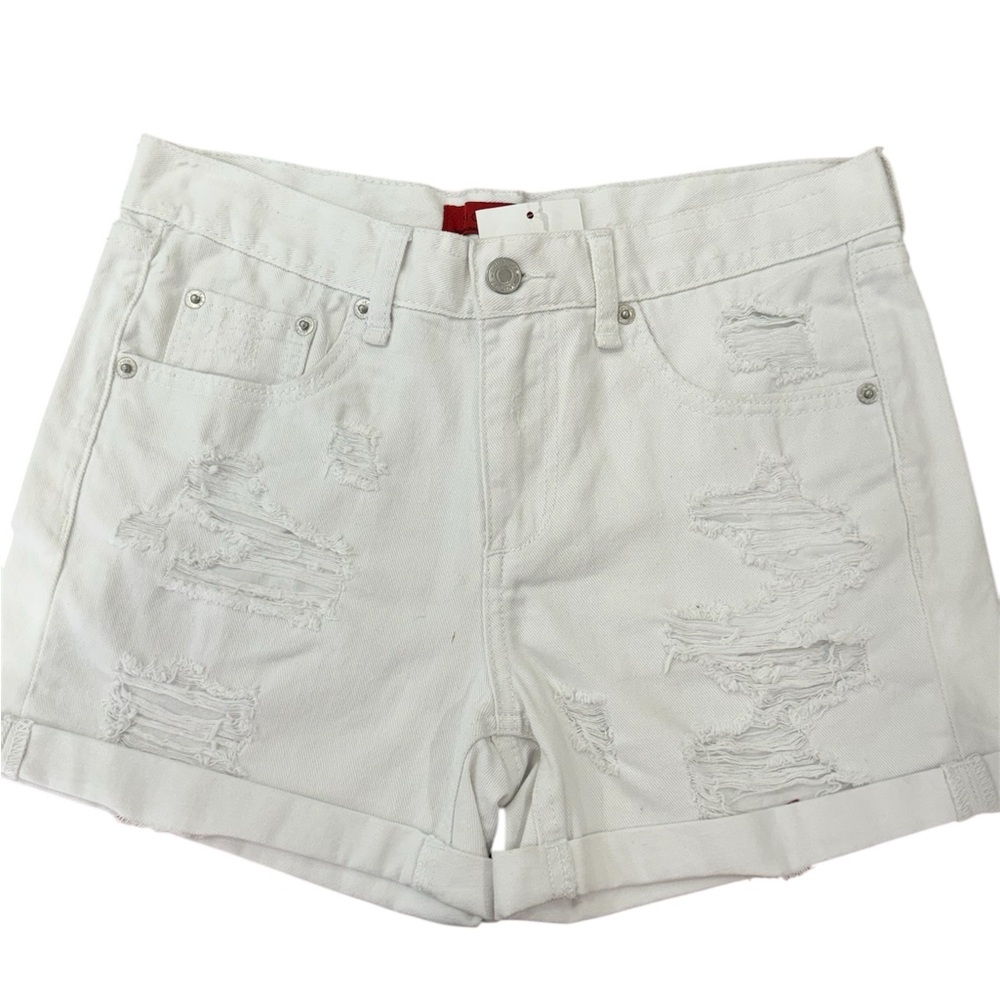 New ‘Signature’ , white denim shorts , small size .